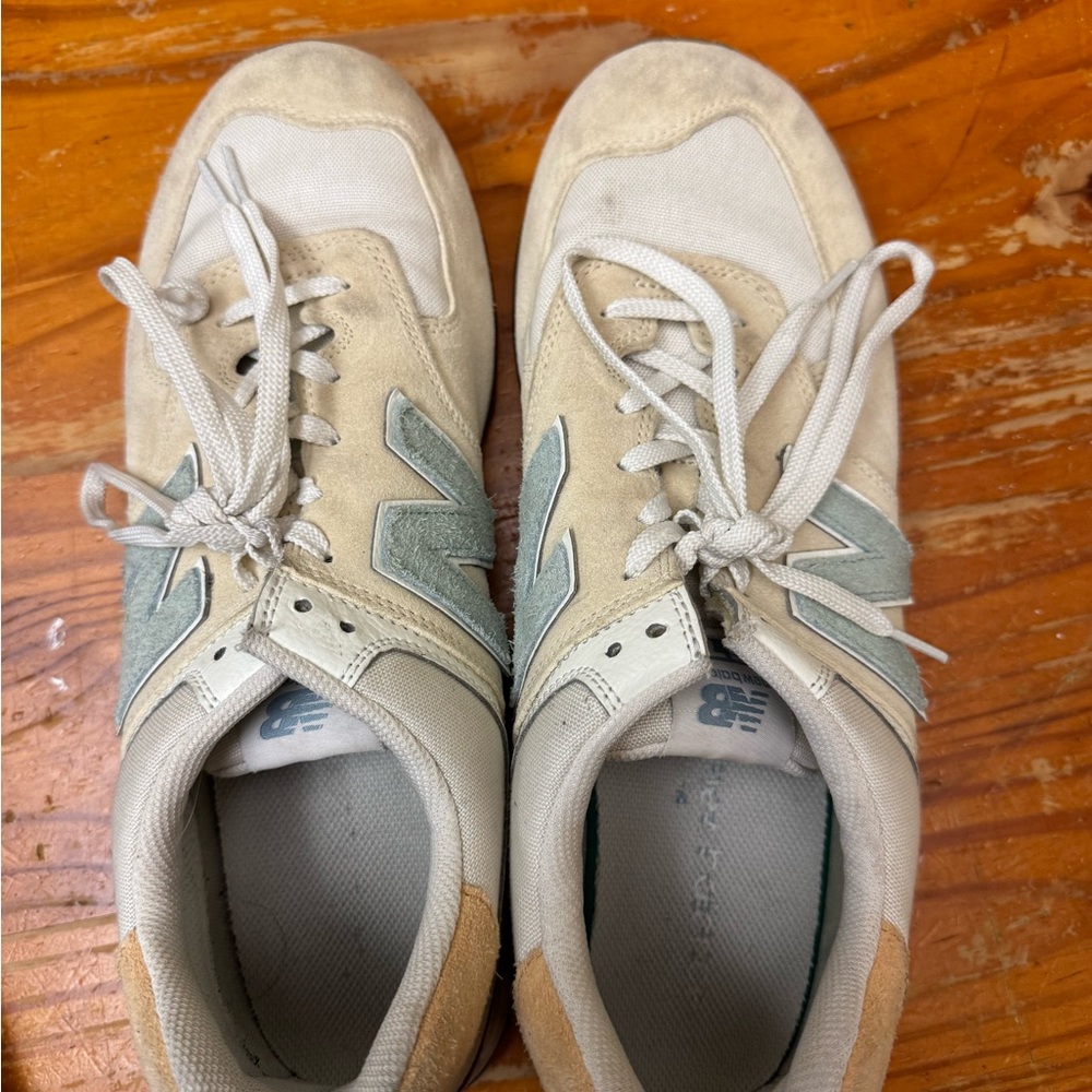 New Balance Cream and Gray Sneakers